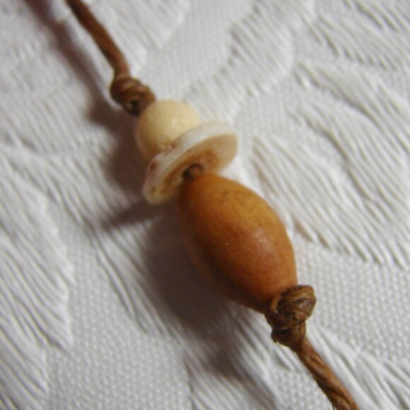 Vtg 70's Artisan 17" NECKLACE, Wood, Glass, Shell, Camel Bone, Boho Hippie B03 - Picture 4 of 8